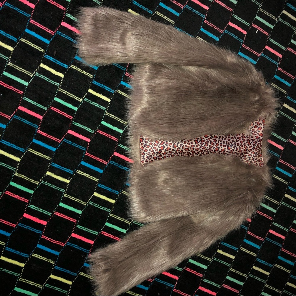 ❗️SOLD❗️Faux fur coat ❗️SOLD❗️